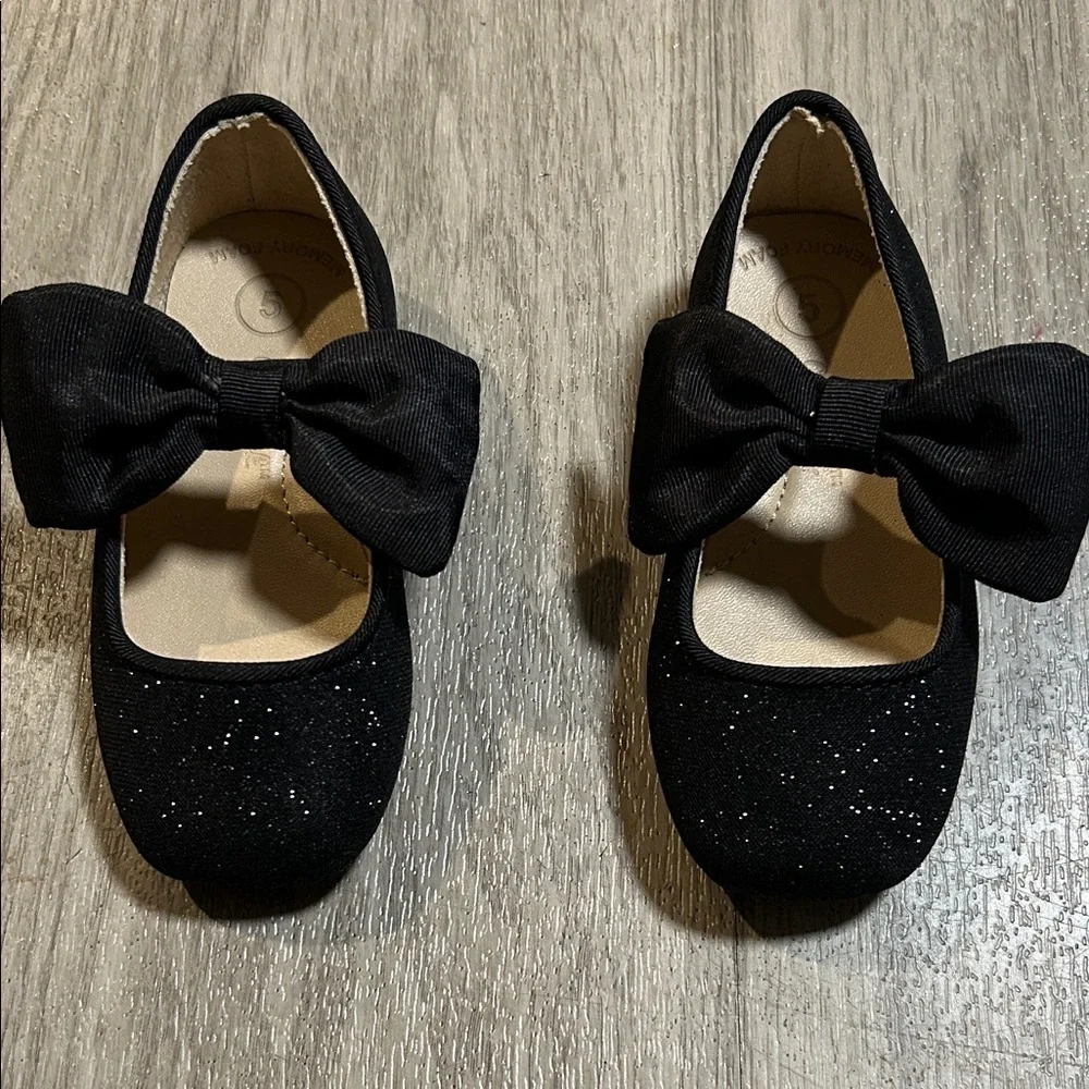Cat & Jack Sparkly Black Kids Dress Shoes with Bow
